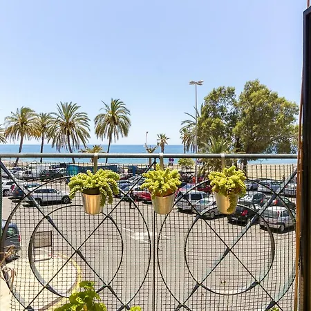 Soek Pedregalejo Seafront Holidays Homes Malaga Exterior photo